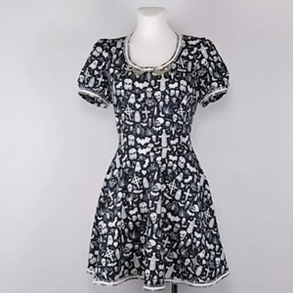 Gotycka sukienka ,,Graveyard Whispers" rozmiar XS